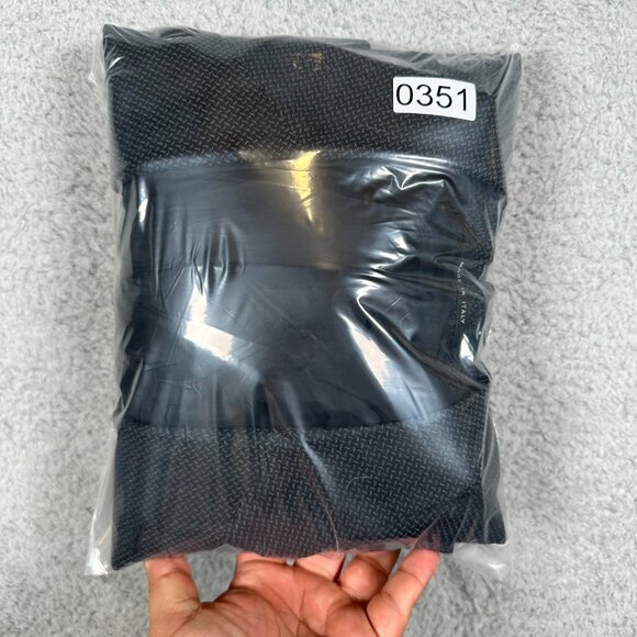 Vintage Giorgio Armani Collezioni Men's Jacket Blazer Single Breasted Size 44R - Picture 15 of 15